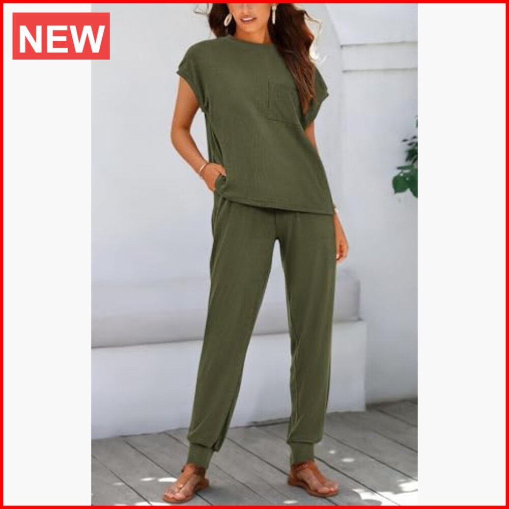 Polyester Blend Two Piece Tracksuit Set Short Sle… - image 2
